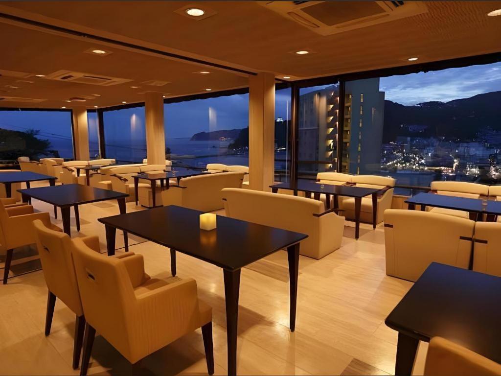 Tsukino Sumika Atami Juraku Hotel Exteriör bild