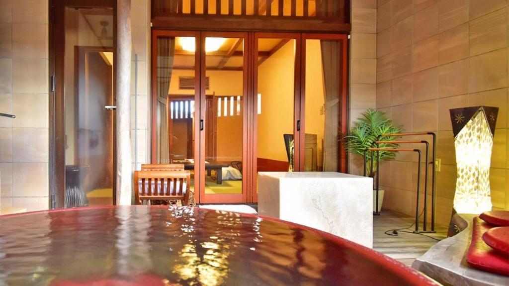 Tsukino Sumika Atami Juraku Hotel Exteriör bild